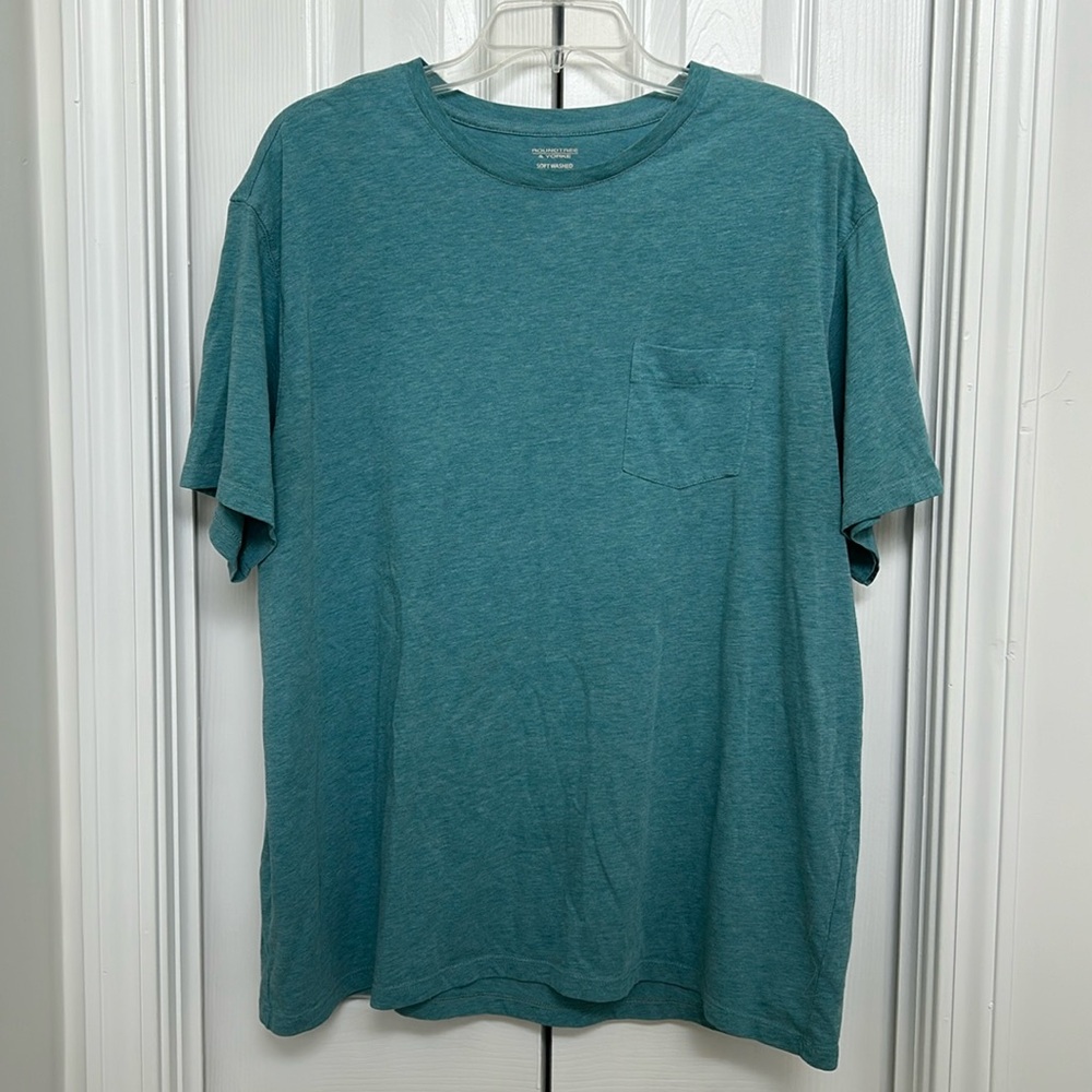 Roundtree and Yorke Tee